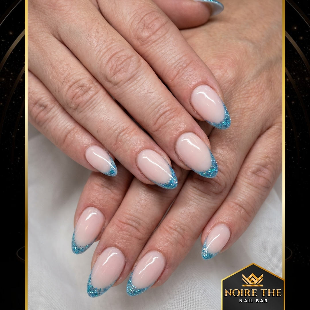 Elegant nails